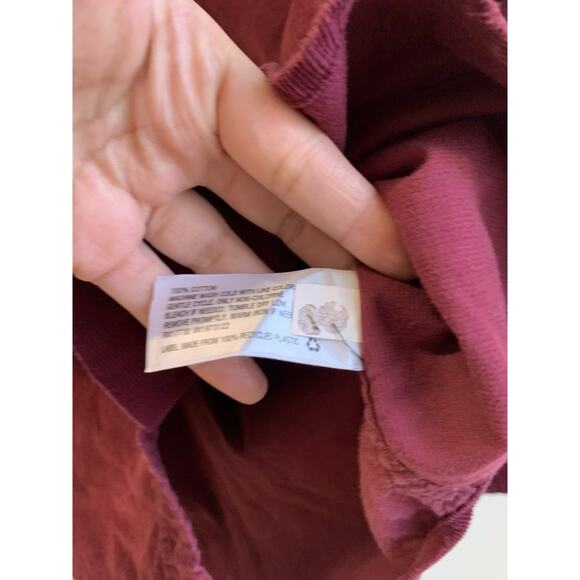 Universal Thread Women’s Shirt Button Down Long Sleeve Corduroy Burgundy - Picture 9 of 10
